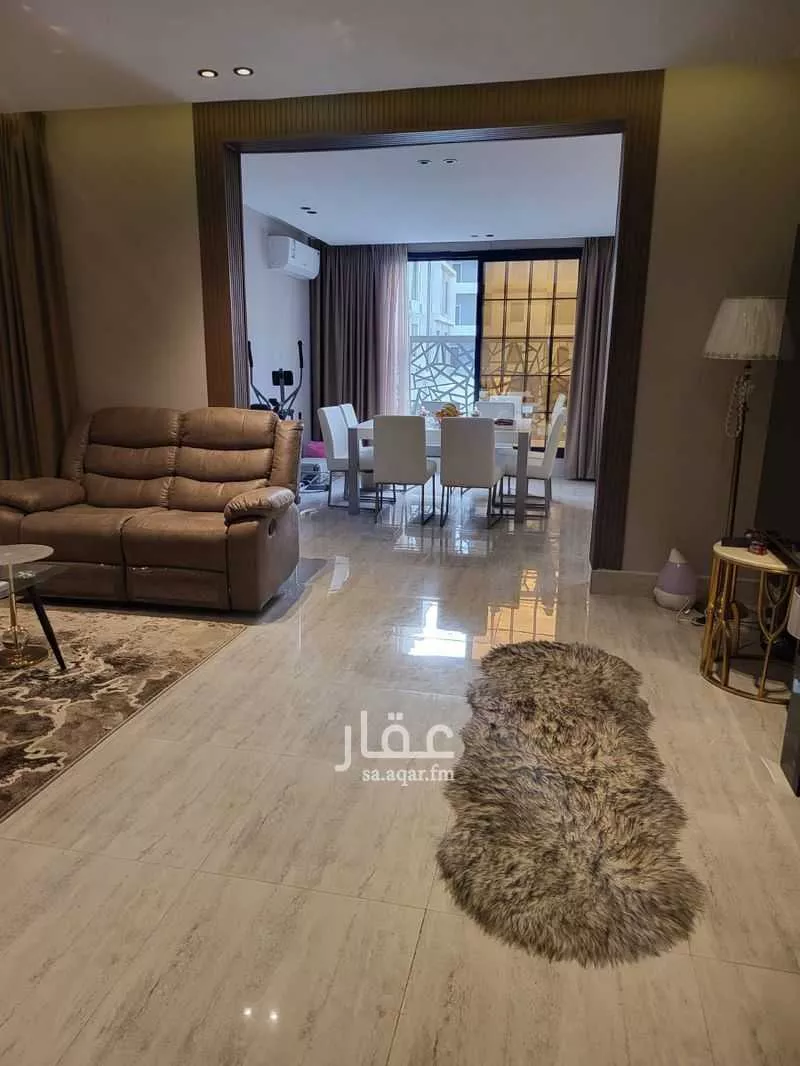 شقة للبيع في شارع القرية العليا ، حي الحمراء ، الخبر ، الخبر 1 صورة