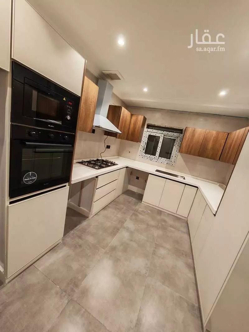 عمارة للإيجار في شارع عصمه ابن ابير, حي الزهراء, مدينة جدة, منطقة مكة المكرمة 1 صورة