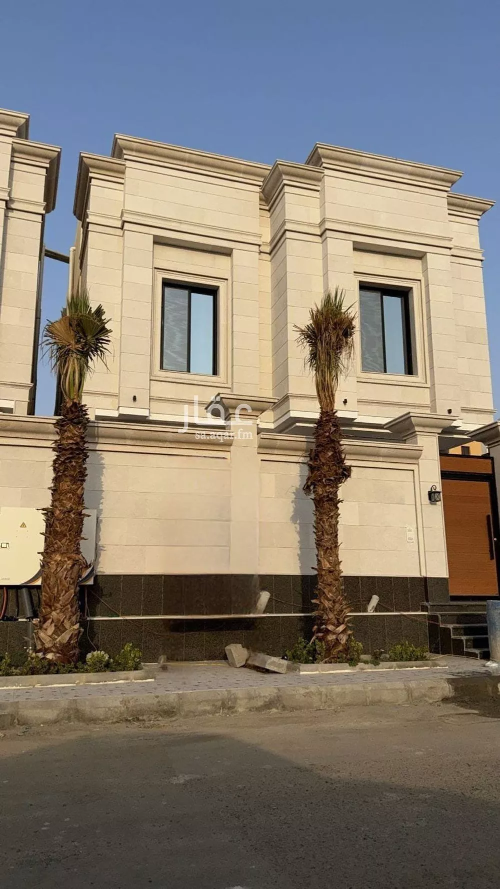 عمارة للإيجار في شارع ابو اسحاق الفزاري, حي الزمرد, مدينة جدة, منطقة مكة المكرمة 1 صورة