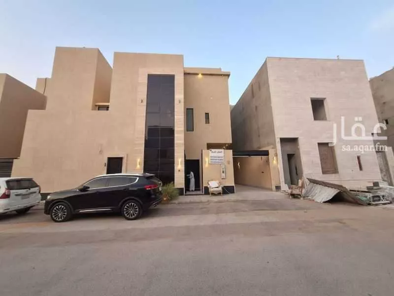 فيلا للبيع في شارع نور الدين أرسلان, حي المهدية, مدينة الرياض, منطقة الرياض 1 صورة
