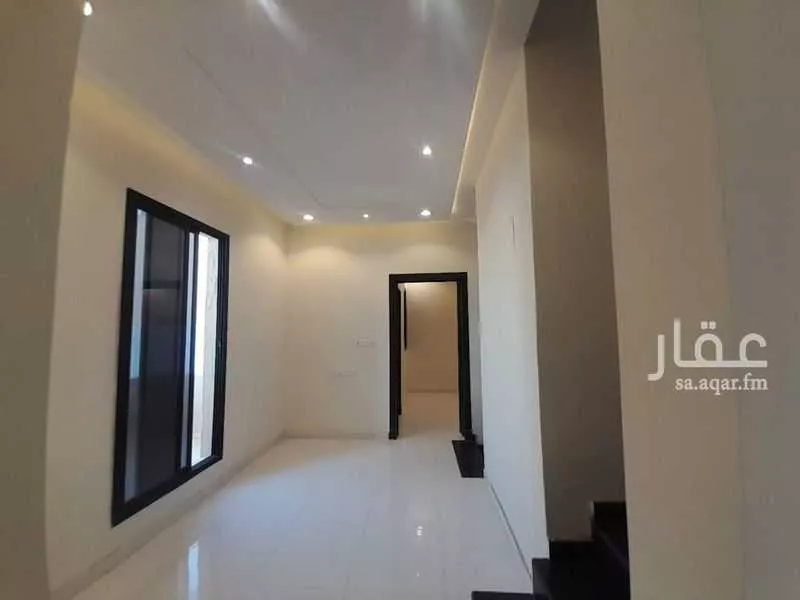 فيلا للبيع في شارع رقم 124, حي ظهرة لبن, مدينة الرياض, منطقة الرياض 1 صورة