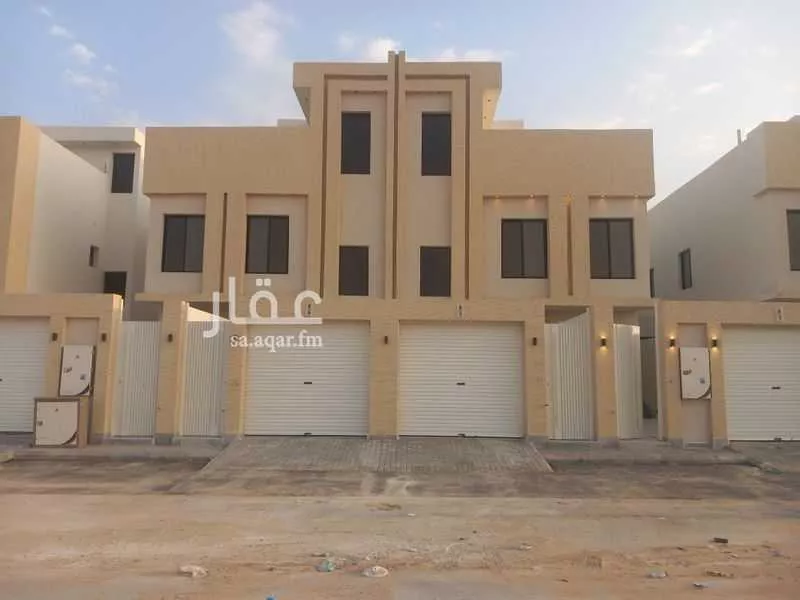 فيلا للبيع في حي عكاظ, مدينة الرياض, منطقة الرياض 1 صورة