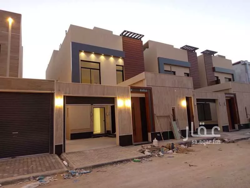 فيلا للبيع في شارع القاسم بن يوسف السبتي, حي العوالي, مدينة الرياض, منطقة الرياض 1 صورة