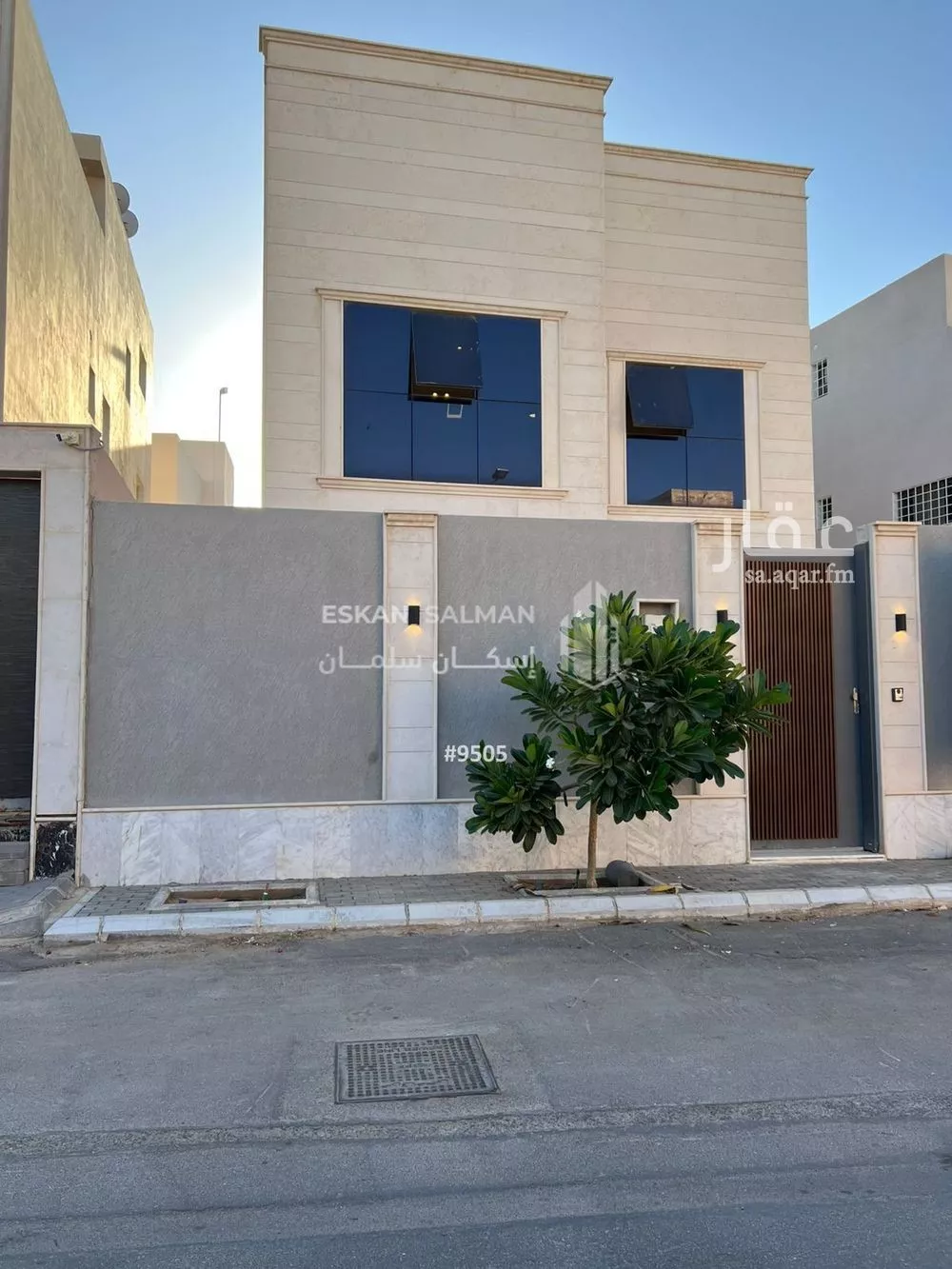 فيلا للبيع في شارع ابن الطفيل, حي البساتين الشرقي, مدينة بريده, منطقة القصيم 1 صورة