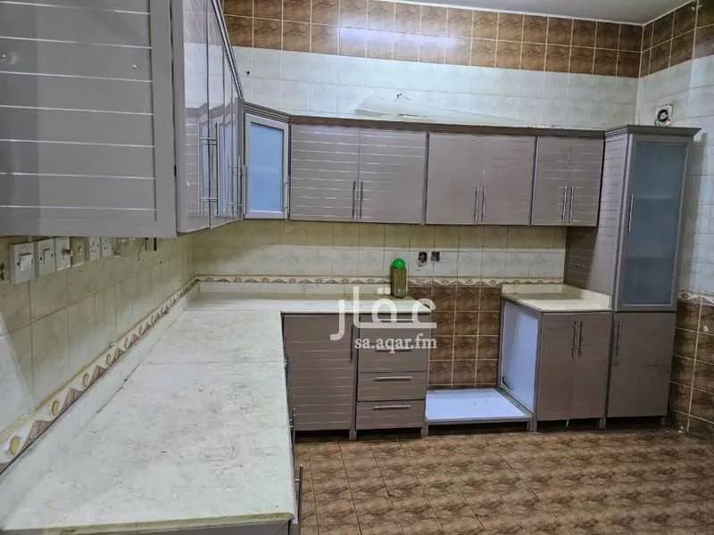 شقة للإيجار في شارع أبي الفتح الرزاز, حي عرقة, مدينة الرياض, منطقة الرياض 1 صورة