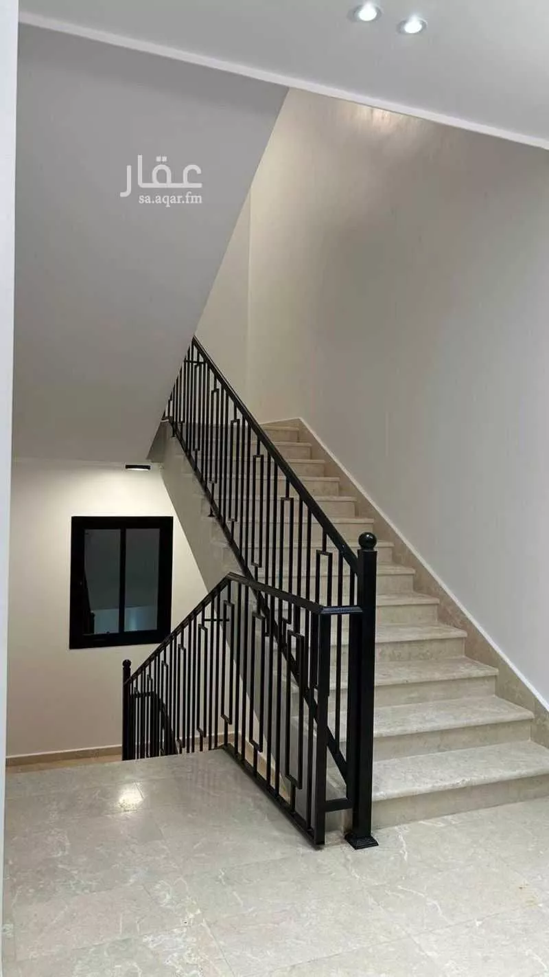 شقة للبيع في شارع بلقاسم المالكي, حي ورقان, مدينة المدينة المنورة, منطقة المدينة المنورة 1 صورة