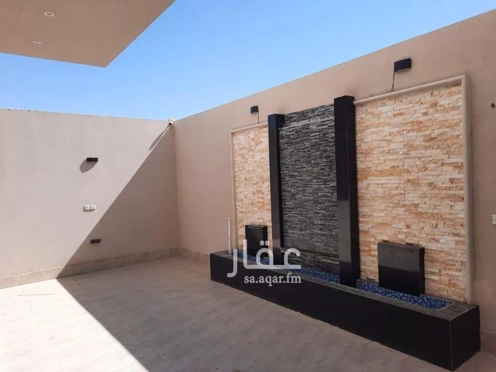 فيلا للإيجار في شارع الحافظ بن كثير, حي المهدية, مدينة الرياض, منطقة الرياض 1 صورة