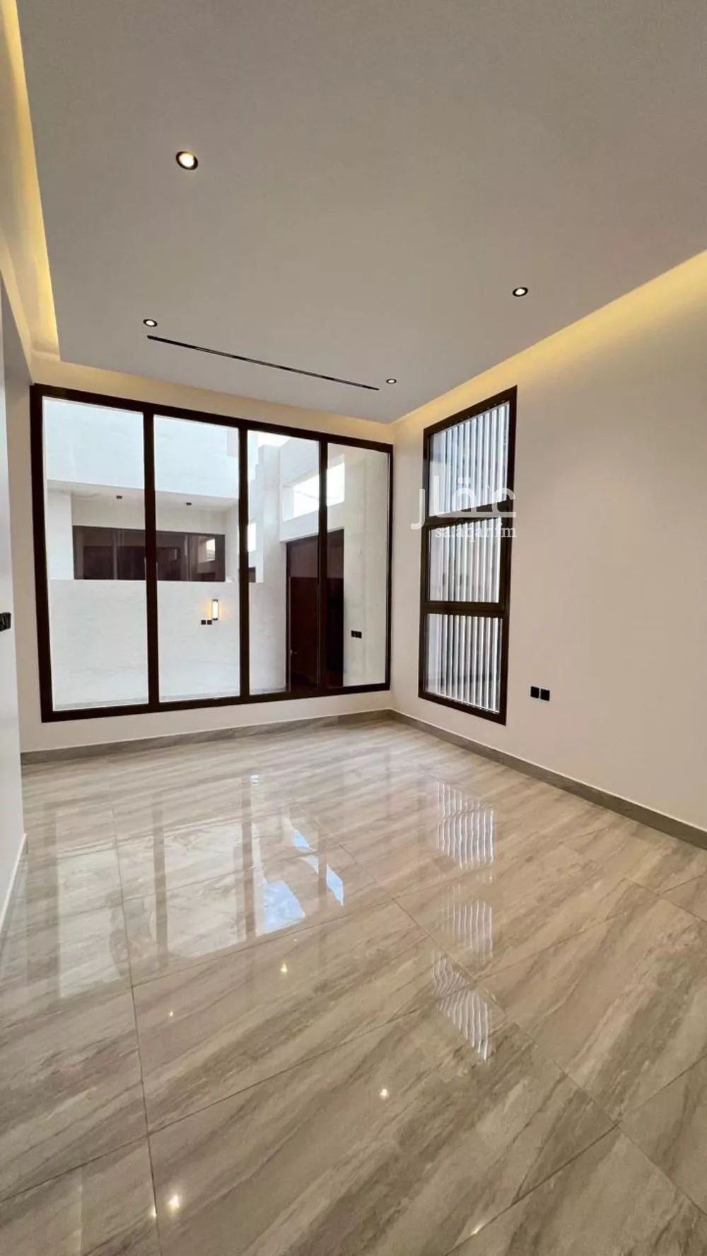 فيلا للإيجار في شارع إبراهيم المروزي, حي المهدية, مدينة الرياض, منطقة الرياض 1 صورة