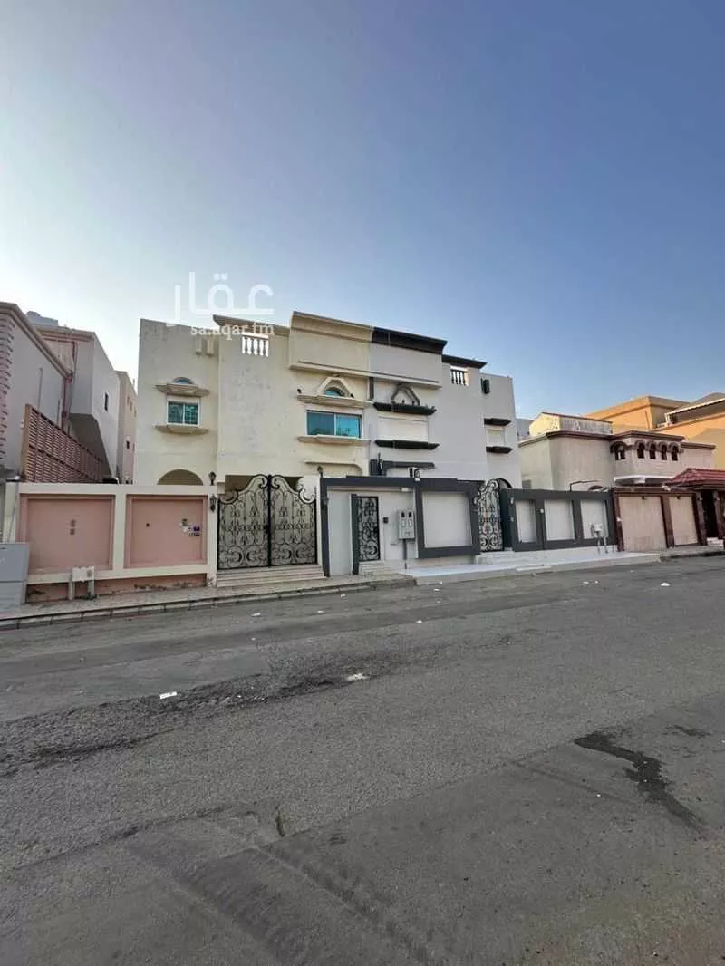 فيلا للبيع في شارع يحي بن النجار, حي المحمدية, مدينة جدة, منطقة مكة المكرمة 1 صورة