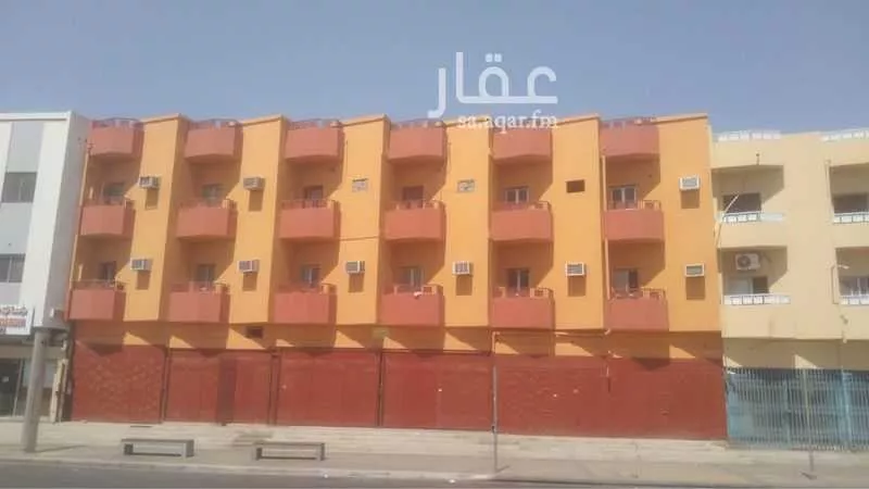 محل للإيجار في شارع طريق الامير محمد بن عبدالرحمن, حي عتيقة, مدينة الرياض, منطقة الرياض 1 صورة