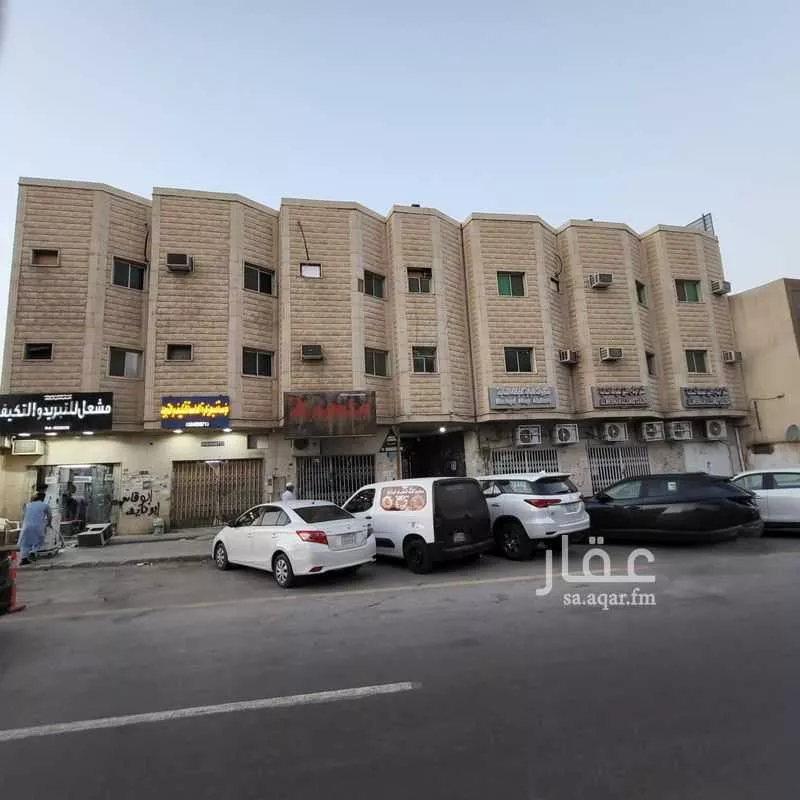 عمارة للإيجار في شارع ابراهيم بن عيدان , حي البديعة, مدينة الرياض, منطقة الرياض 1 صورة