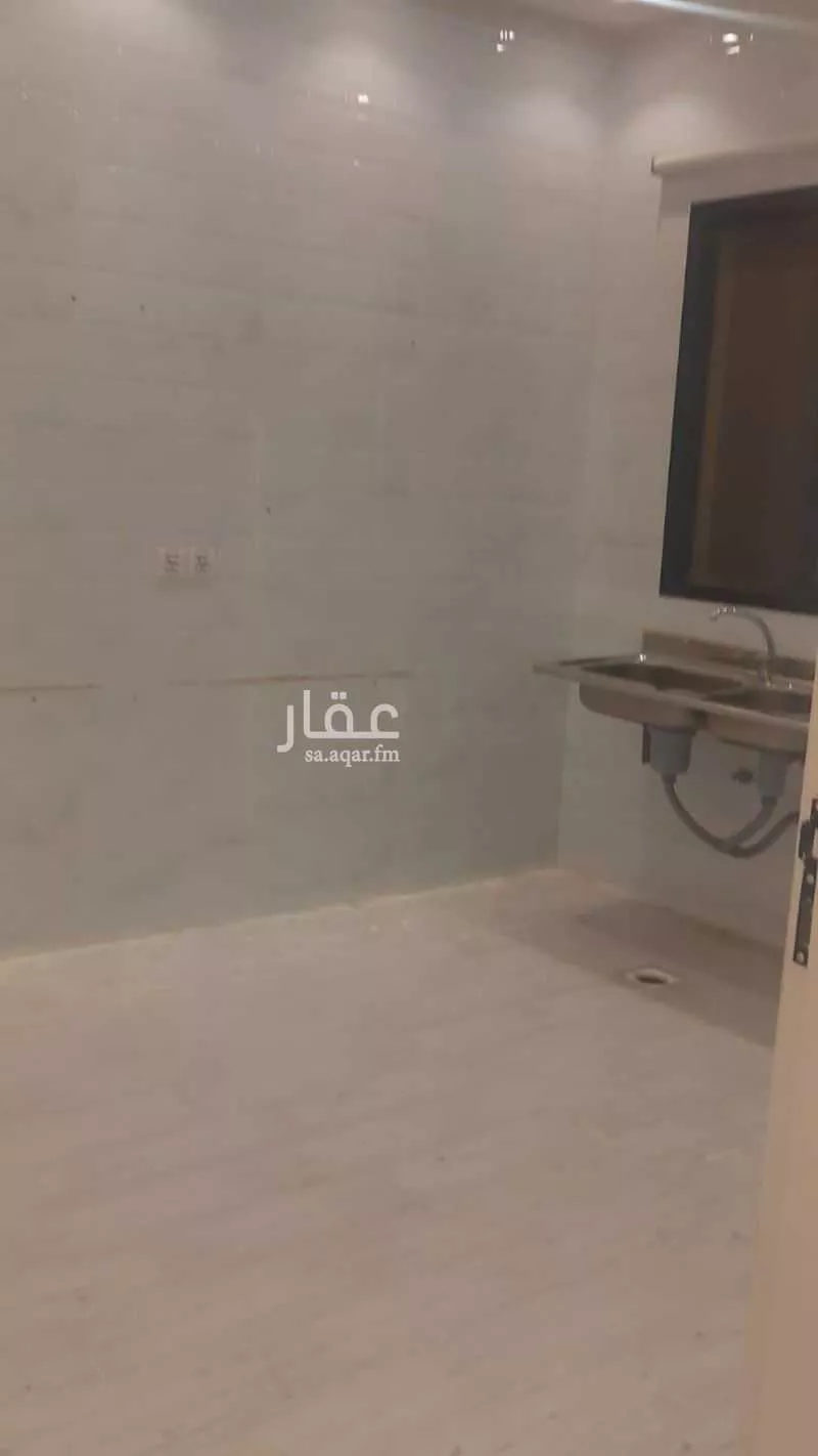 شقة للإيجار في شارع انيس ابن قتادة, حي الراشدية, مدينة المزاحميه, منطقة الرياض 1 صورة
