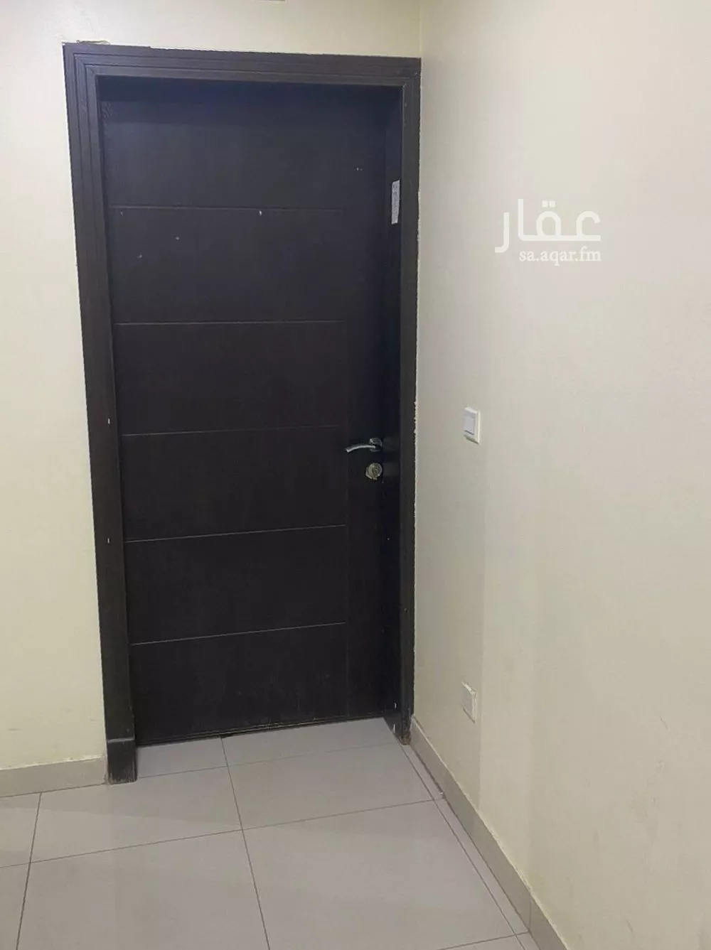 مكتب تجاري للإيجار في شارع سلمان الفارسي, حي النهضة, مدينة الرياض, منطقة الرياض 1 صورة