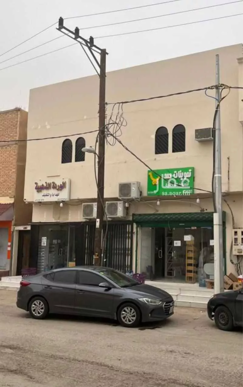 عمارة للبيع في شارع يوسف بن البوقي, القطار, الخرج 1 صورة