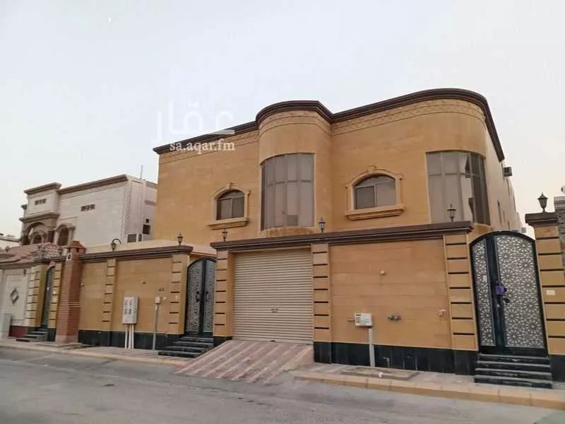 فيلا للبيع في شارع العبرة, حي الشعلة, مدينة الدمام, المنطقة الشرقية 1 صورة