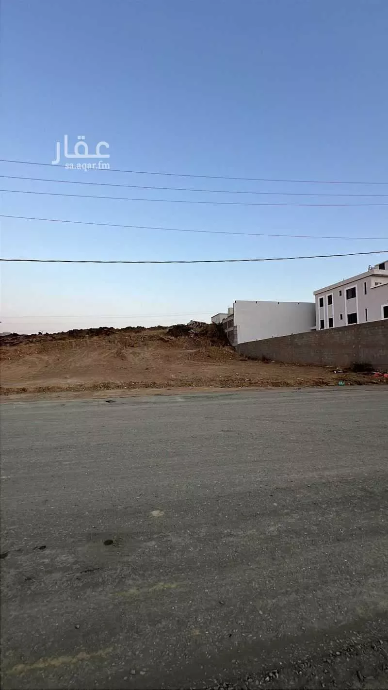 أرض للبيع في حي السوسن, مدينة أبها, منطقة عسير 1 صورة