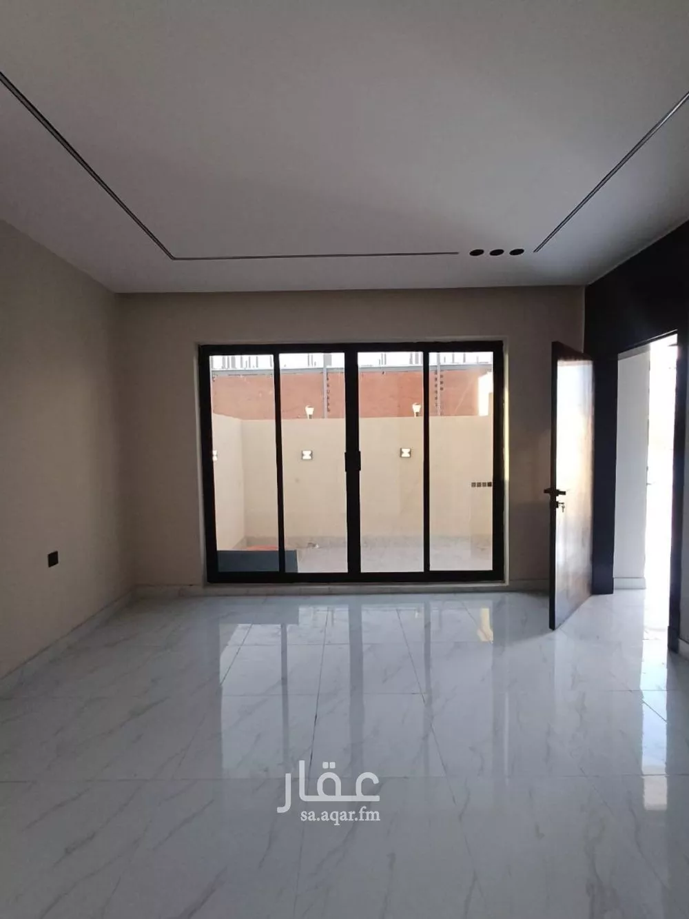فيلا للبيع في شارع قدير, حي الرياض, مدينة جدة, منطقة مكة المكرمة 1 صورة