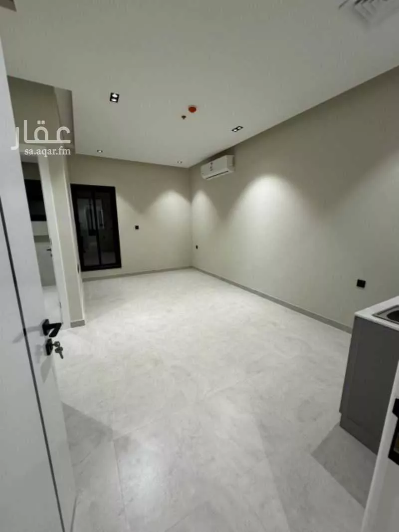 شقة للإيجار في شارع طارق بن شهاب, حي العارض, مدينة الرياض, منطقة الرياض 1 صورة