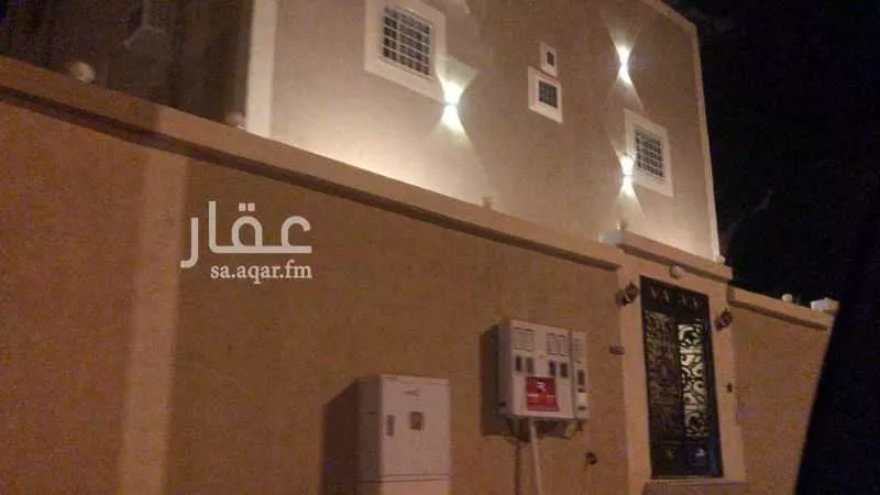 عمارة للبيع في شارع كعب بن عمر, حي بنى بياضة, مدينة المدينه المنوره, منطقة المدينة المنورة 1 صورة