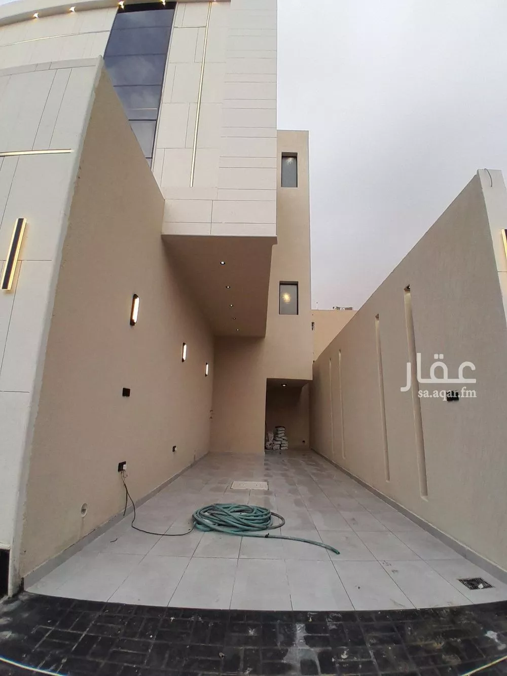 شقة للبيع في شارع أحمد بن يوسف الكواشي, حي الرمال, مدينة الرياض, منطقة الرياض 1 صورة
