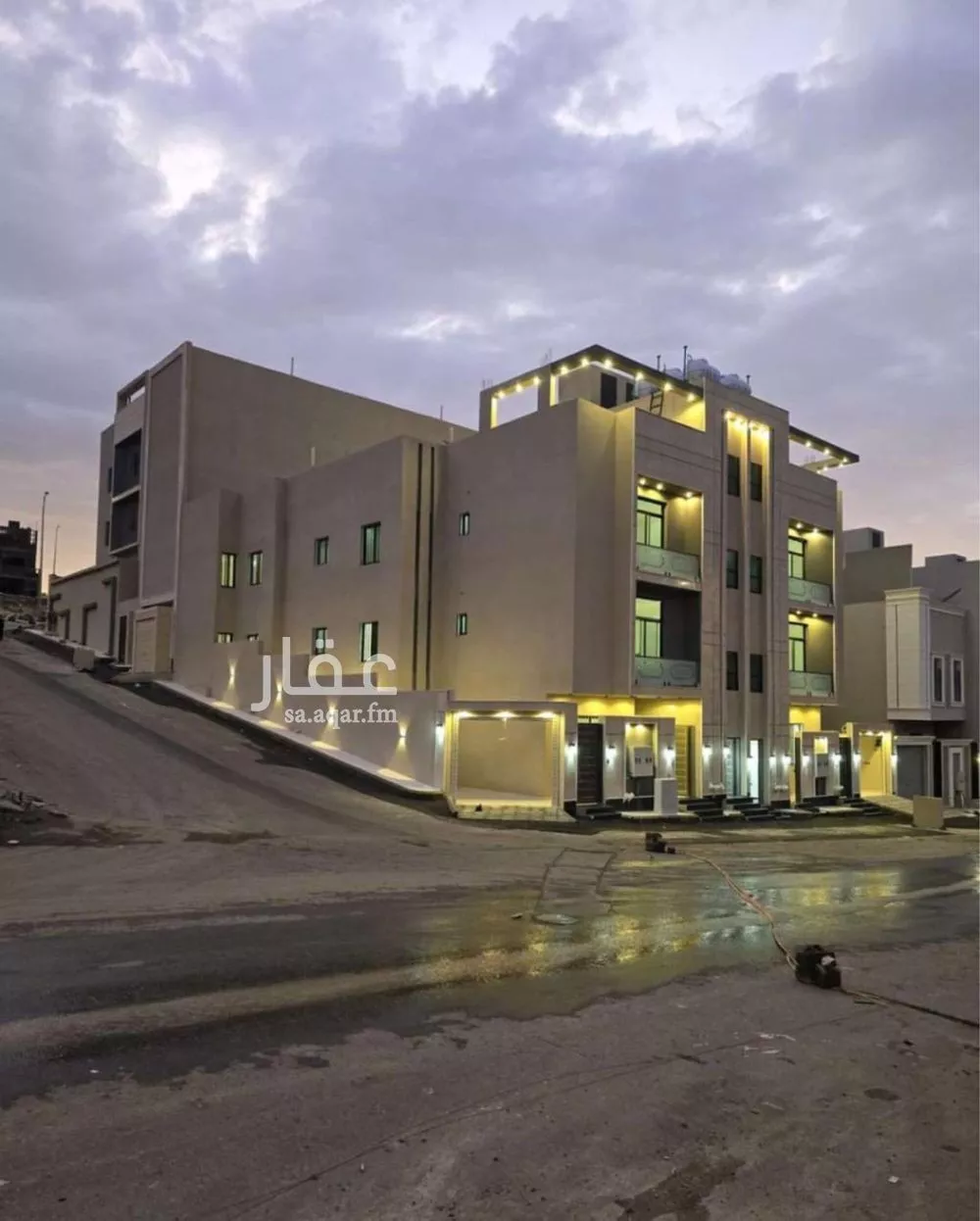شقة للبيع في حي الغدير, مدينة أبها, منطقة عسير 1 صورة