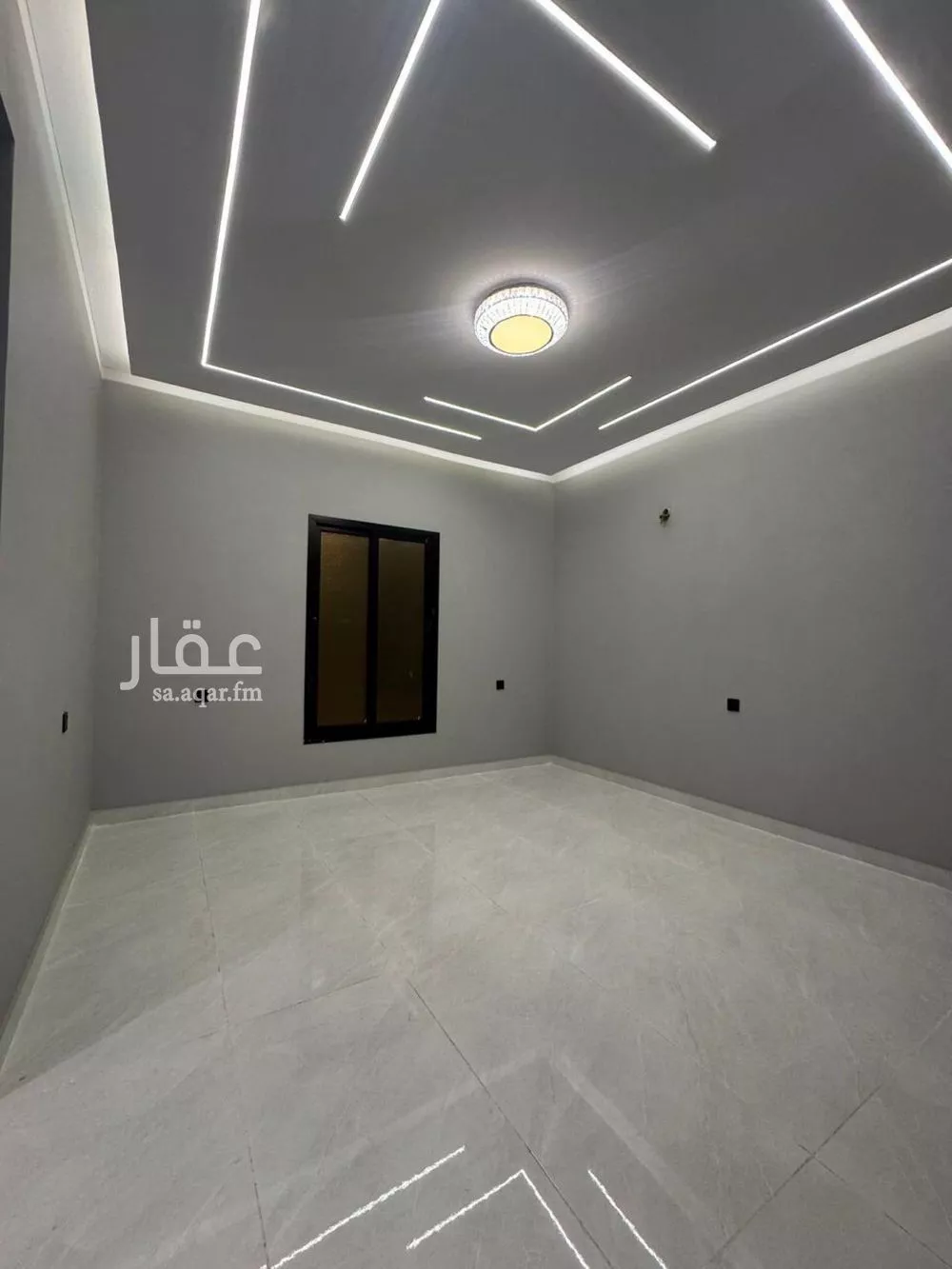 فيلا للبيع في شارع 101-  بره بنت الحارث المصطلقية, حي الروضة, مدينة أبو عريش - أبو عريش, منطقة جازان 1 صورة