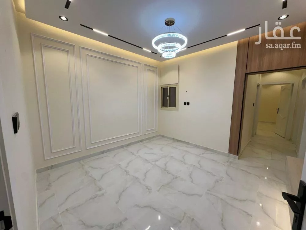 شقة للبيع في شارع الأبرار, حي الأخضر, مدينة تبوك, منطقة تبوك 1 صورة