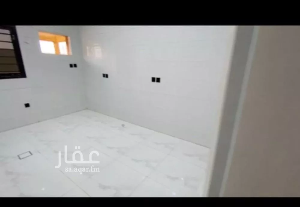 فيلا للبيع في شارع طلحة بن الزبير, حي النسيم, مدينة أبو عريش - أبو عريش, منطقة جازان 1 صورة