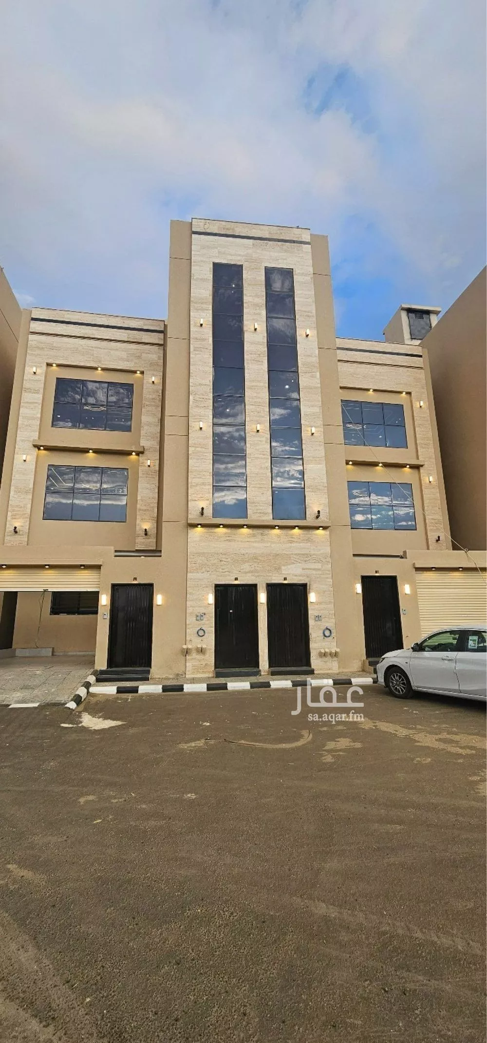 شقة للبيع في حي الغدير, مدينة ابها, منطقة عسير 1 صورة