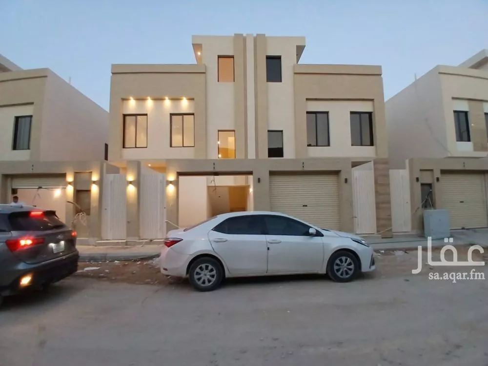 دور للبيع في شارع إبراهيم رفعت, حي عكاظ, مدينة الرياض, منطقة الرياض 1 صورة