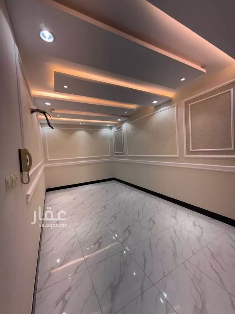 شقة للبيع في شارع عبدالله ابن ورقاء ابن جنادة, حي مريخ, مدينة جدة, منطقة مكة المكرمة 1 صورة