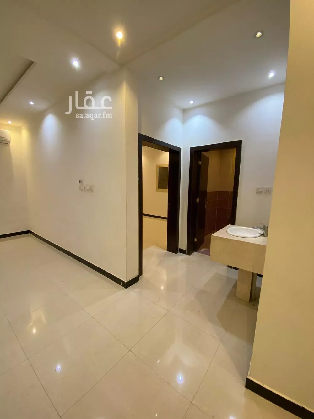 شقة للبيع في شارع المنصوريه, حي ظهرة لبن, مدينة الرياض, منطقة الرياض 1 صورة