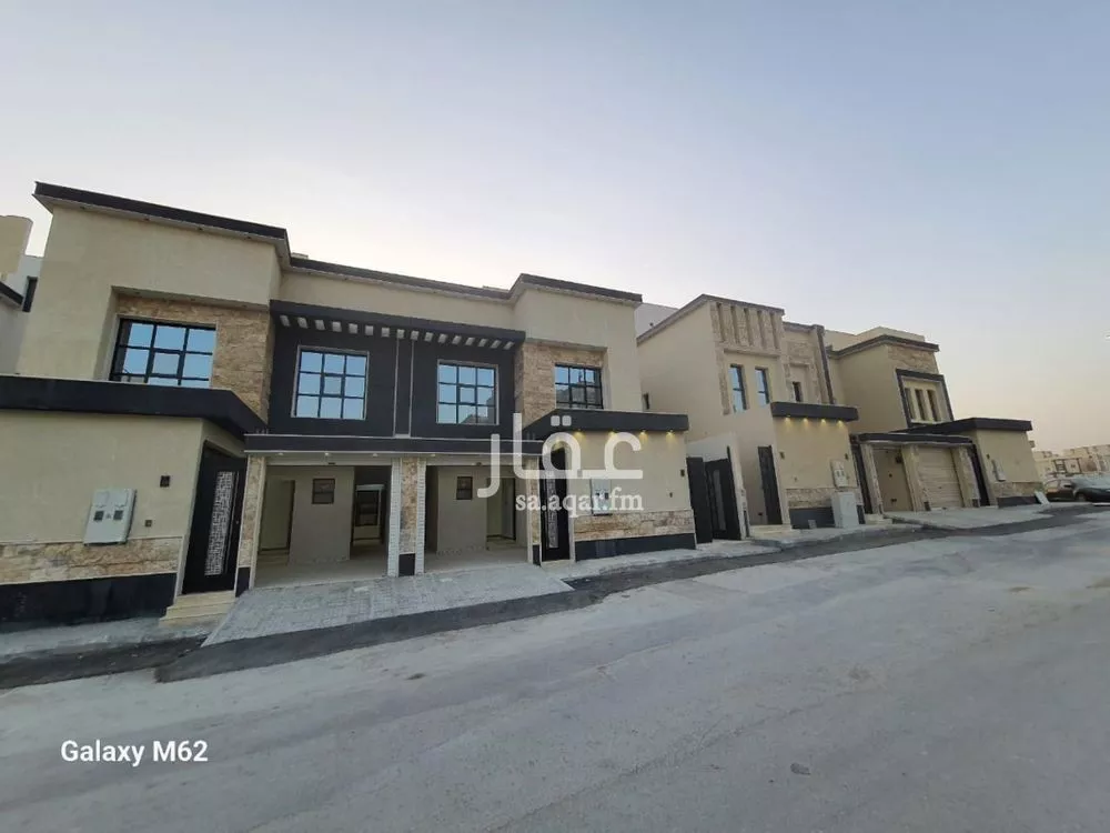 دور للبيع في شارع ابن صديق, حي طيبة, مدينة الرياض, منطقة الرياض 1 صورة