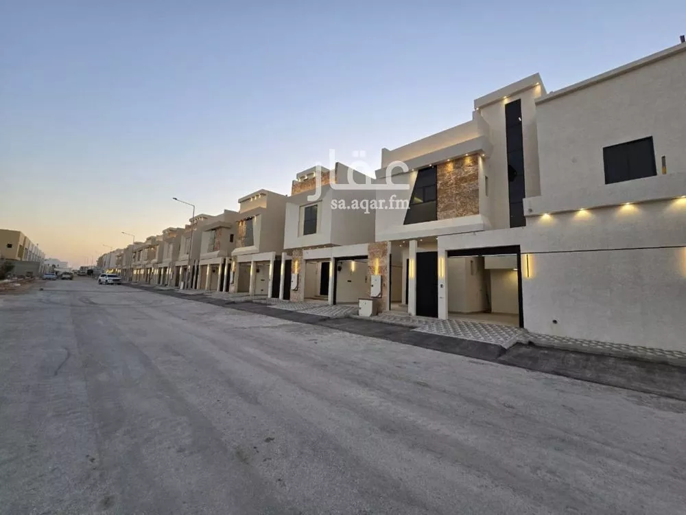 دور للبيع في شارع الصفة, حي ديراب, مدينة الرياض, منطقة الرياض 1 صورة