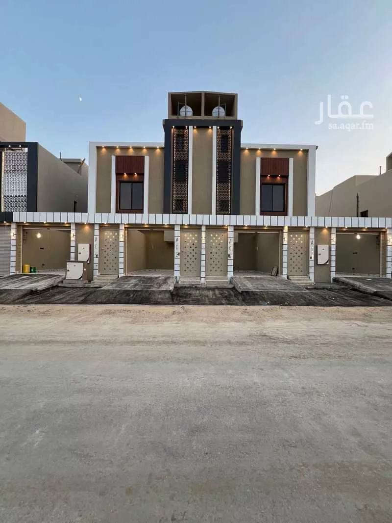 دور للبيع في شارع احمد بن رسلان, حي بدر, مدينة الرياض, منطقة الرياض 1 صورة