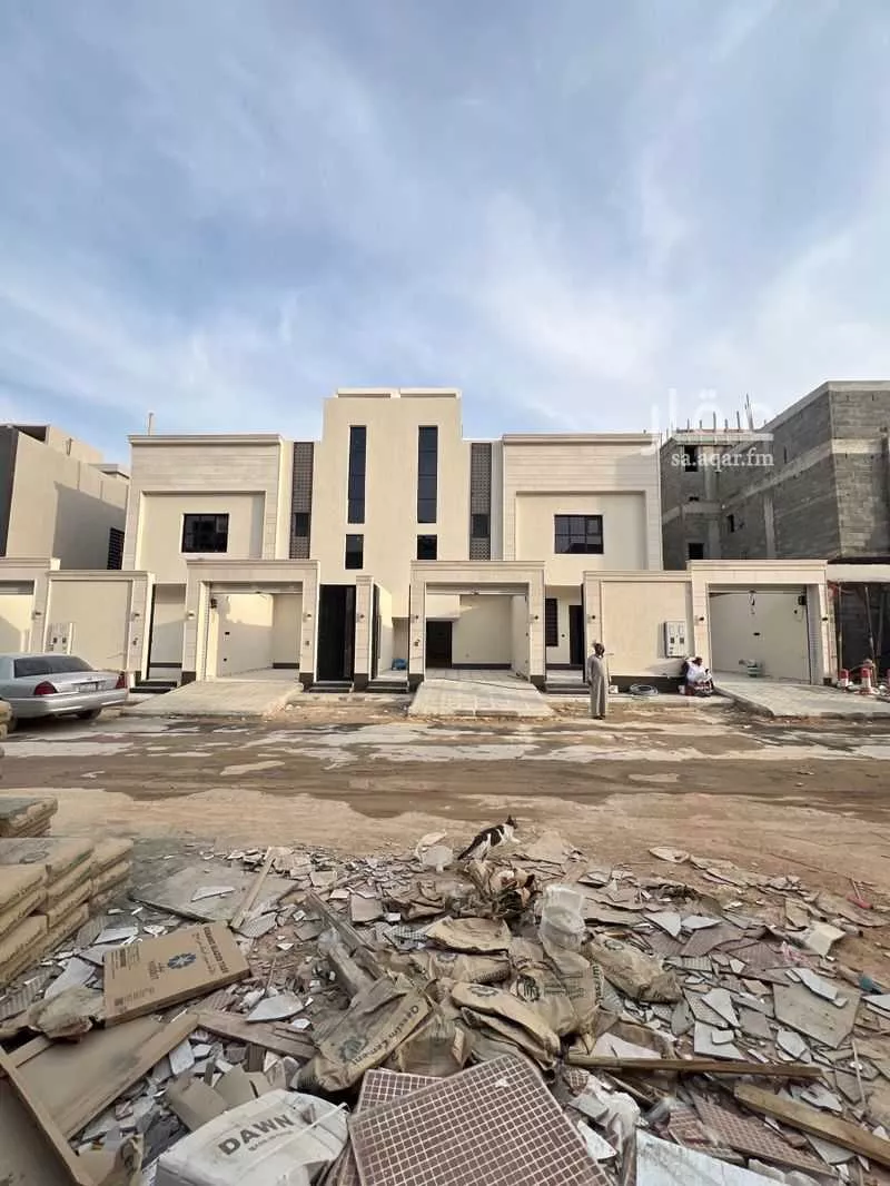 دور للبيع في شارع احمييا, حي بدر, مدينة الرياض, منطقة الرياض 1 صورة