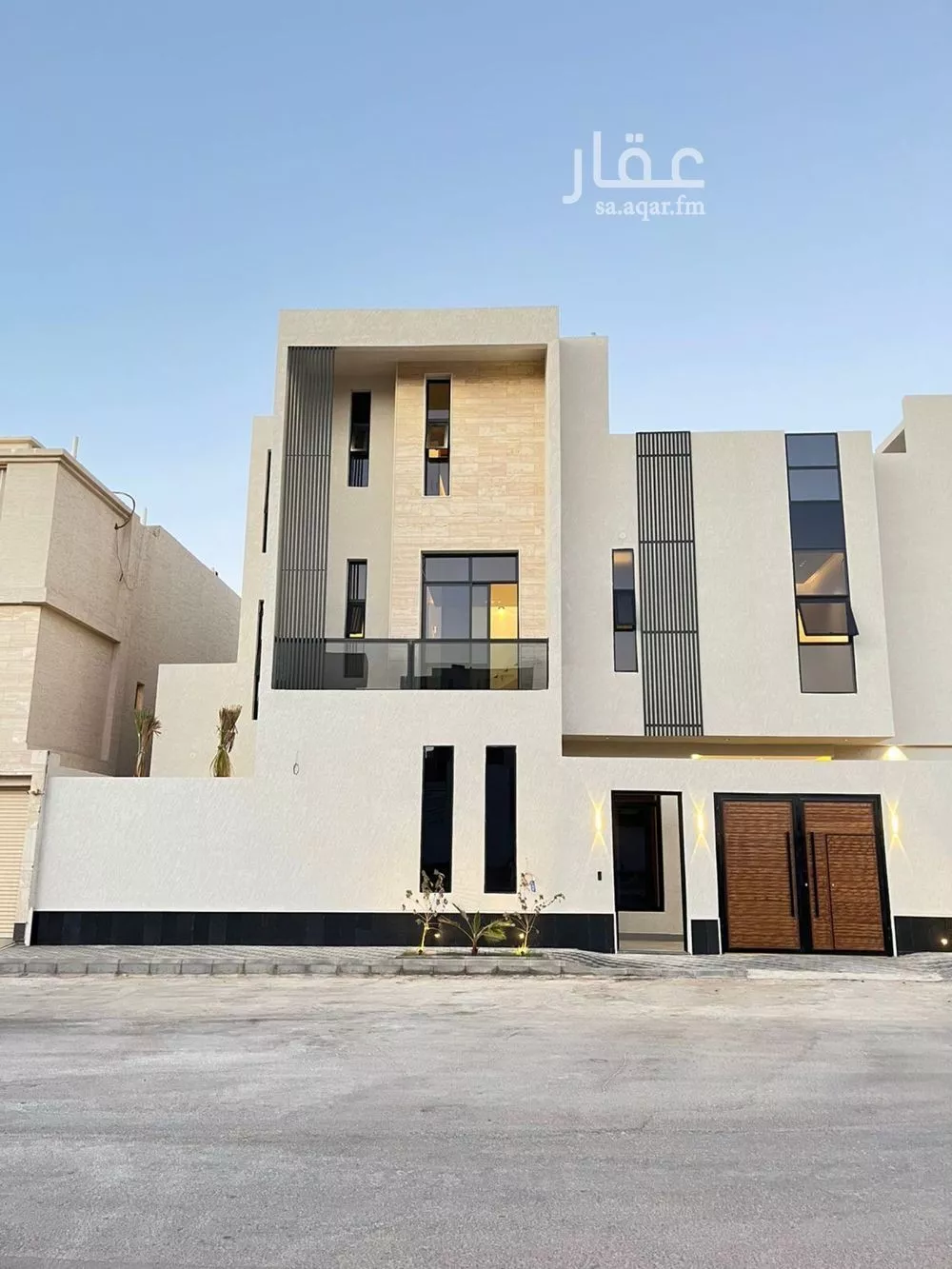 فيلا للبيع في شارع أبي عروة, حي المهدية, مدينة الرياض, منطقة الرياض 1 صورة