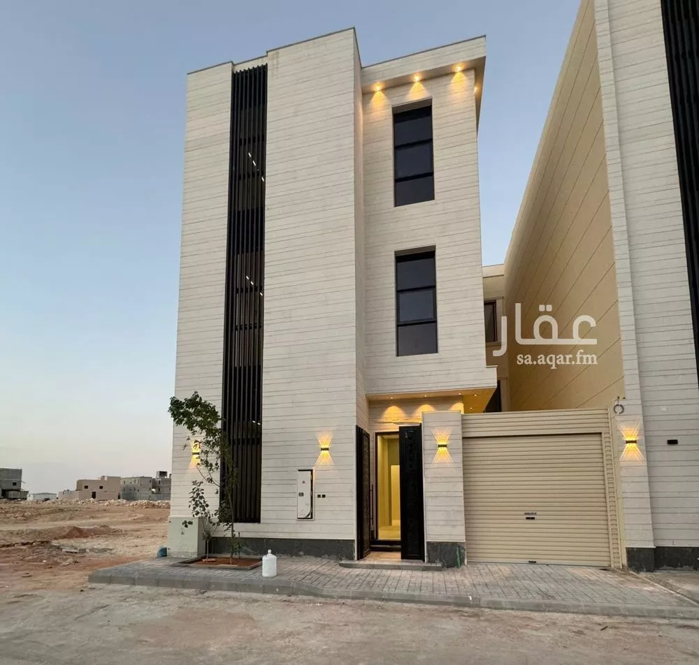 فيلا للبيع في شارع إبراهيم بن علي بن علوي, حي المهدية, مدينة الرياض, منطقة الرياض 1 صورة