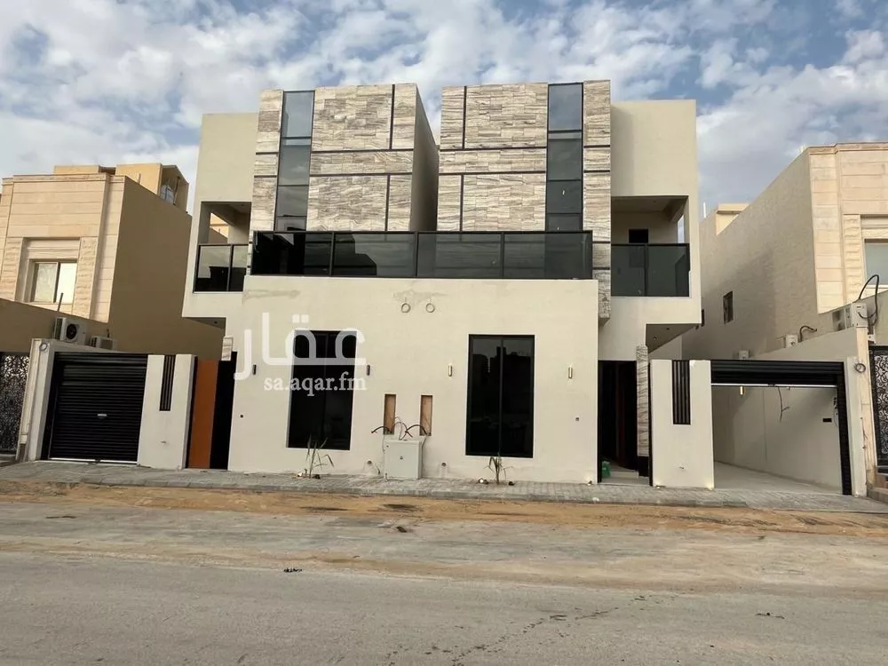 فيلا للبيع في شارع أمين بن محمد مرداد, حي المهدية, مدينة الرياض, منطقة الرياض 1 صورة