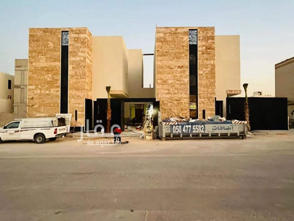 فيلا للبيع في شارع تقى الدين التميمى, حي المهدية, مدينة الرياض, منطقة الرياض 1 صورة