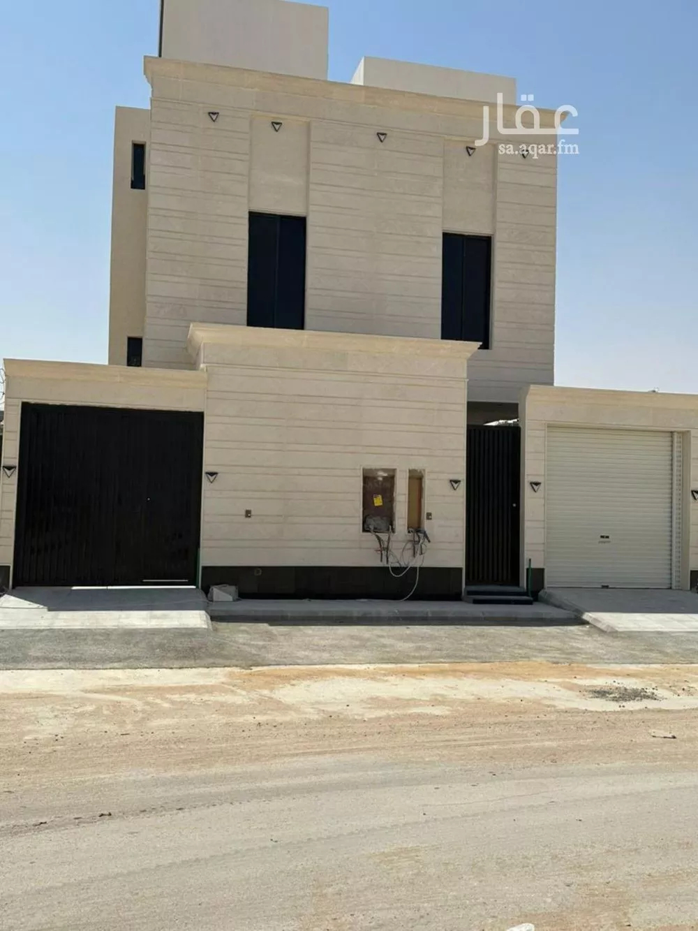 فيلا للبيع في حي الجنادرية, مدينة الرياض, منطقة الرياض 1 صورة