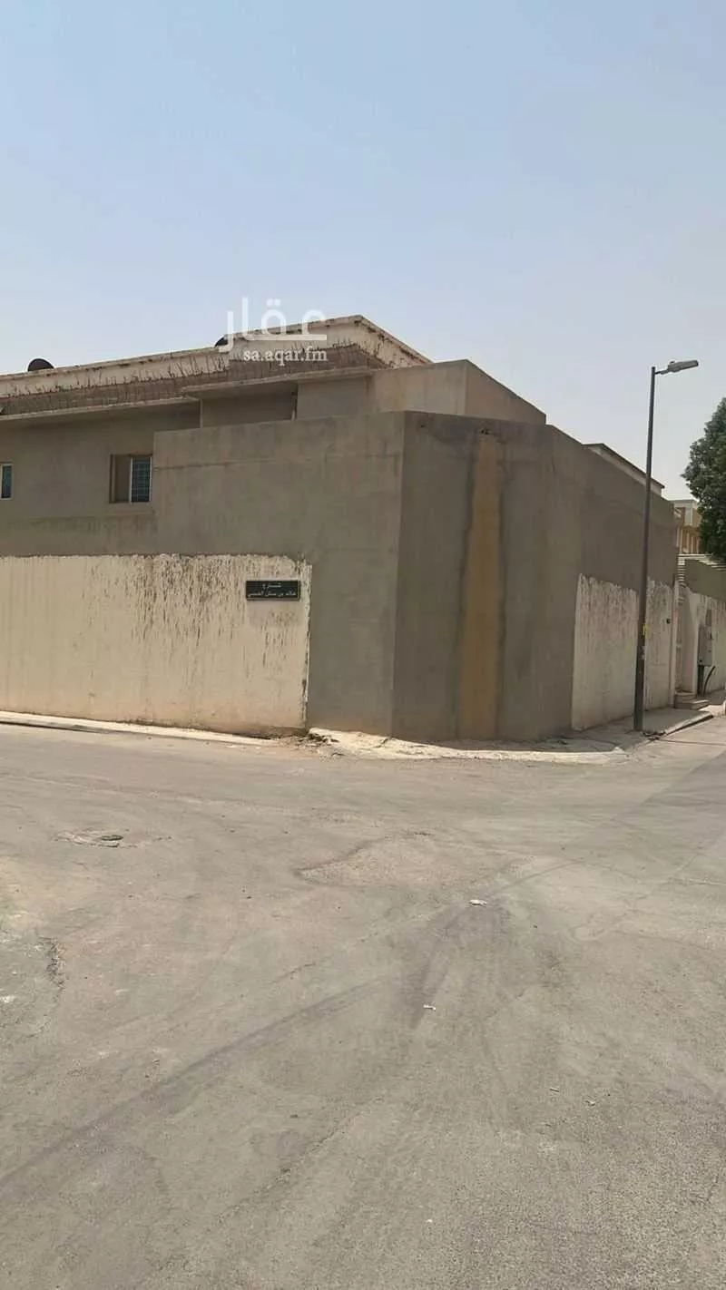 فيلا للبيع في شارع القرارة ، حي الرحمانية ، الرياض ، منطقة الرياض 1 صورة