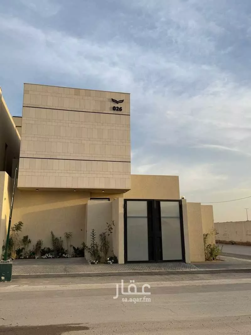 فيلا للإيجار في شارع عبدالملك القلعي, حي العارض, مدينة الرياض, منطقة الرياض 1 صورة