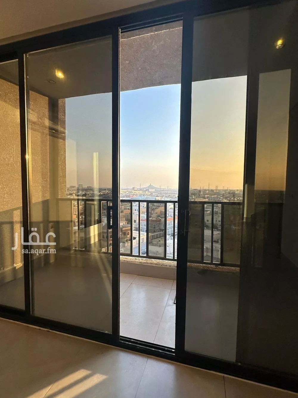 شقة للبيع في شارع ابن النفيس, حي الجامعيين, مدينة الدمام, المنطقة الشرقية 1 صورة
