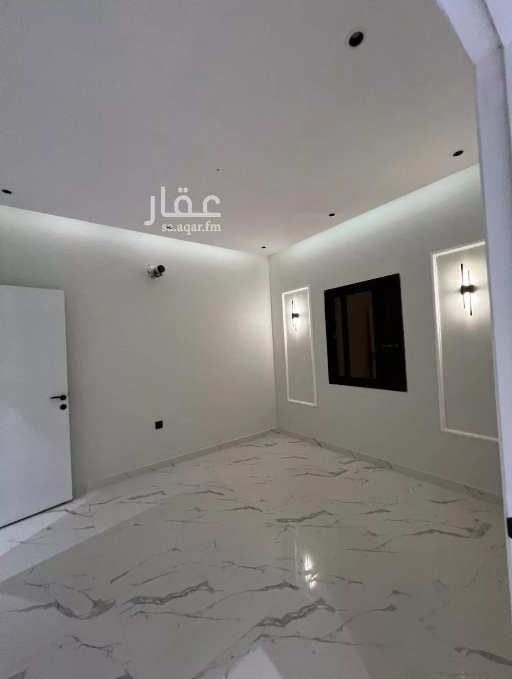 شقة للبيع في حي العزيزية, مدينة الجبيل, المنطقة الشرقية 1 صورة