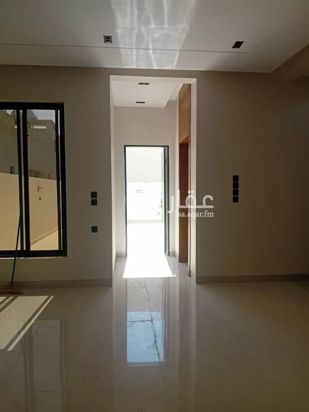 دور للبيع في شارع الجمانية, حي طويق, مدينة الرياض, منطقة الرياض 1 صورة