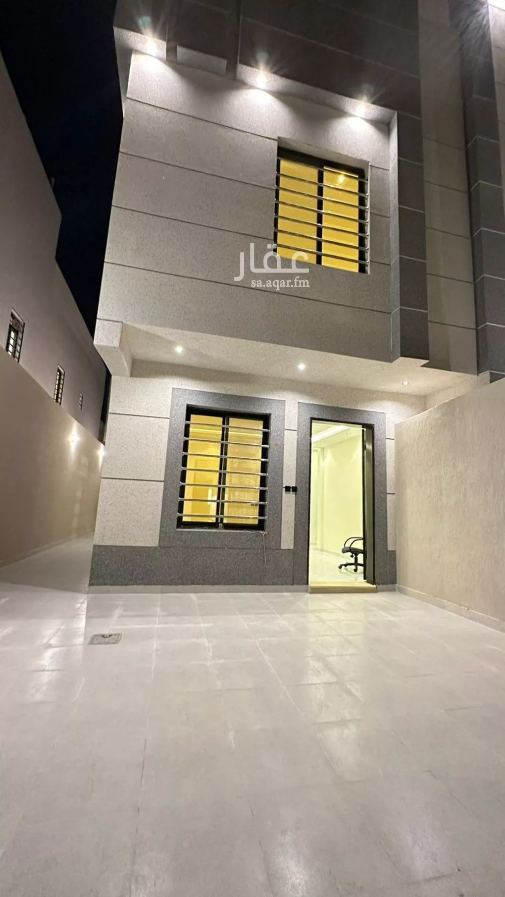 دور للبيع في شارع يزيد بن الأسود, حي بدر, مدينة الرياض, منطقة الرياض 1 صورة