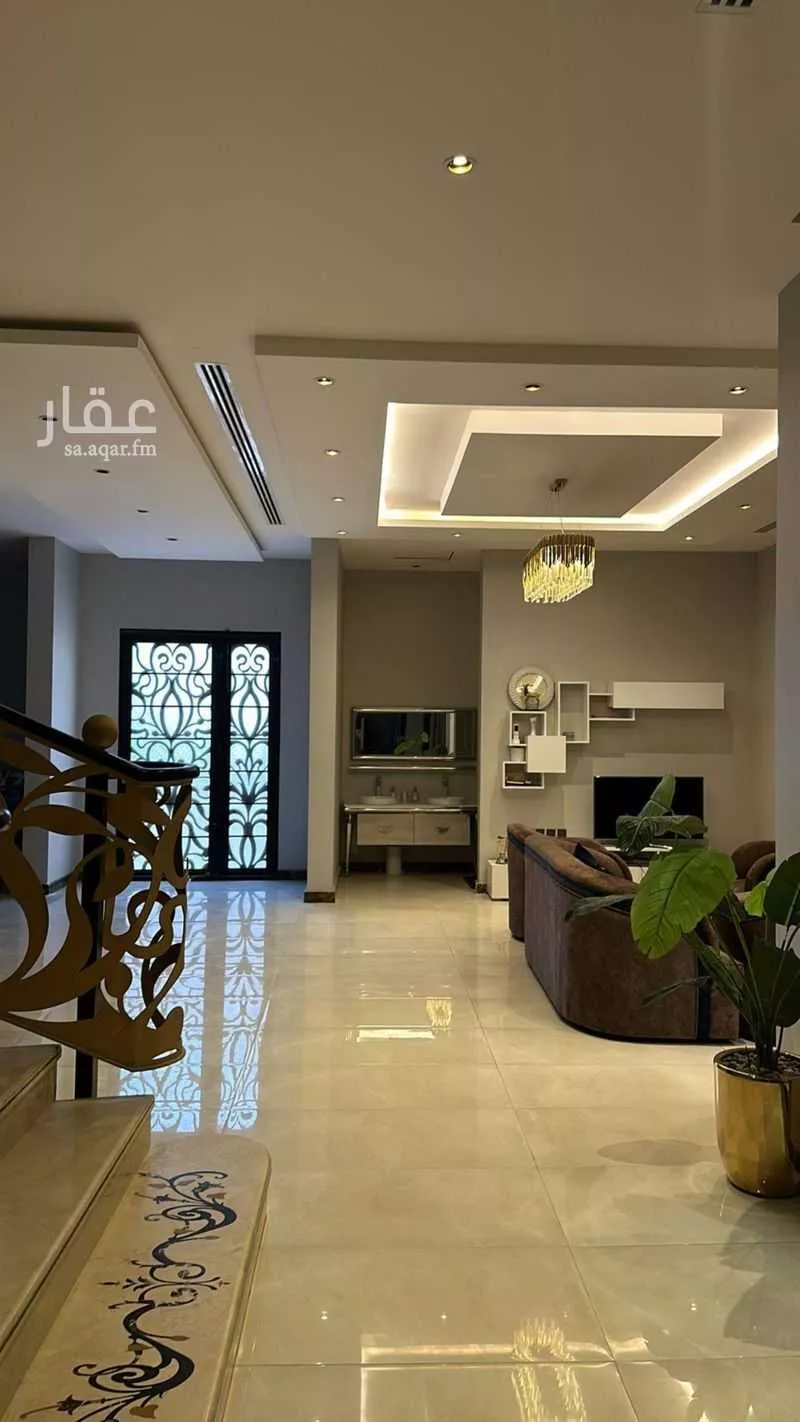فيلا للبيع في شارع خليل بن الجبرتي, حي القيروان, مدينة الرياض, منطقة الرياض 1 صورة