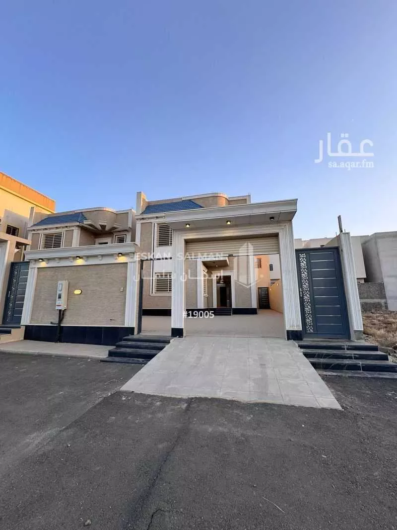 فيلا للبيع في شارع عبدالله الجمحي, حي الحضارى, مدينة خميس مشيط, منطقة عسير 1 صورة
