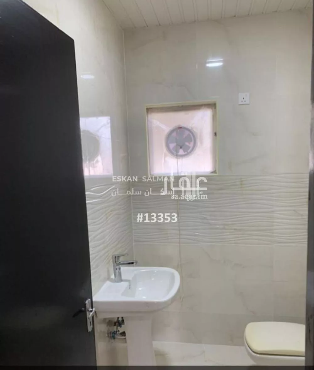 شقة للبيع في شارع الياسمين, حي الإسكان, مدينة الخبر, المنطقة الشرقية 1 صورة
